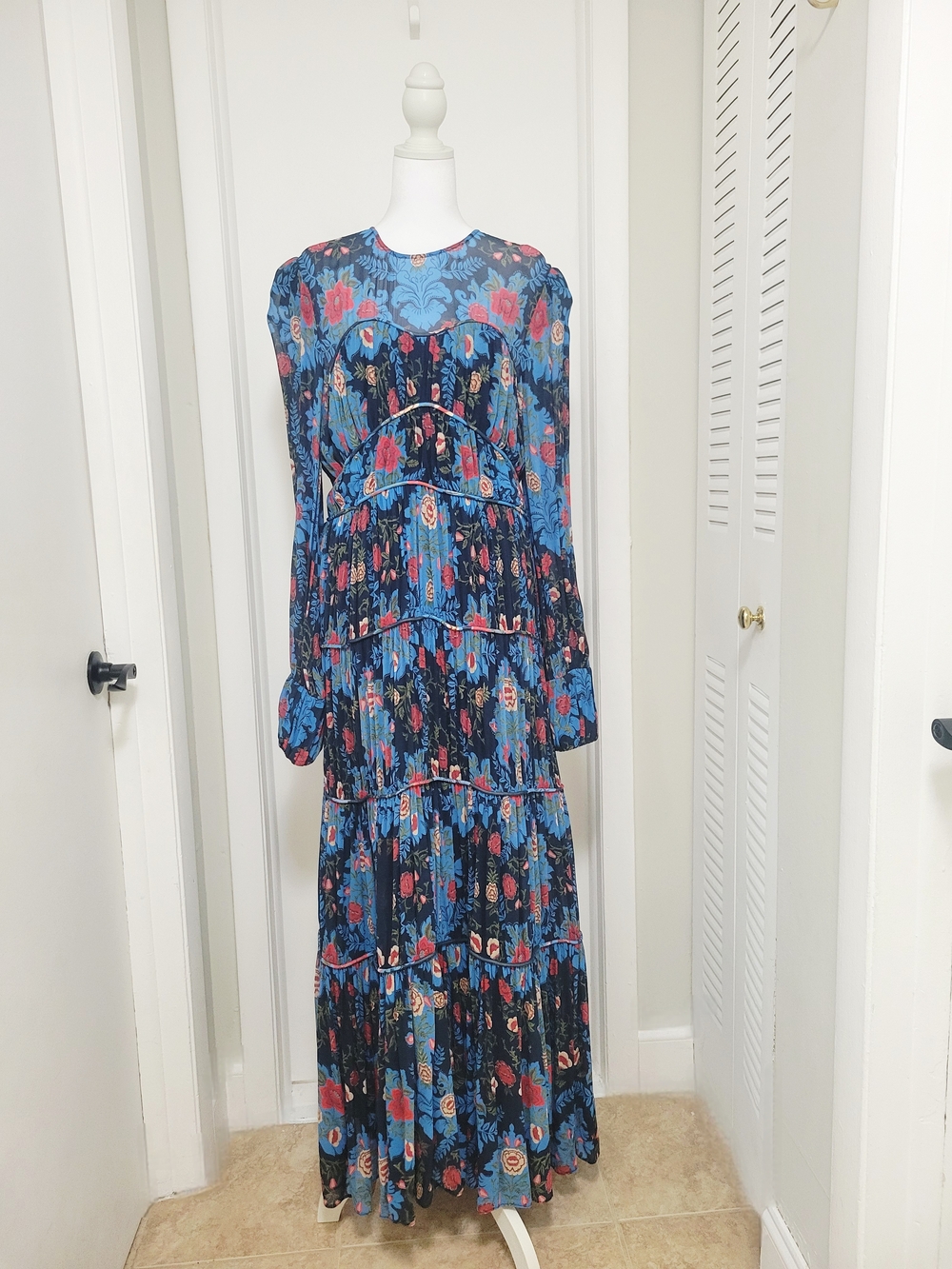 Farm Rio Arabesque Floral Gown - Picture 9 of 13